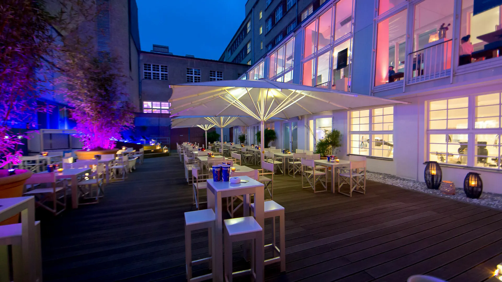 Ellington Hotel Berlin 4*,