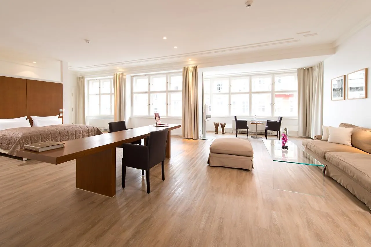 Ellington Hotel Berlin 4*,